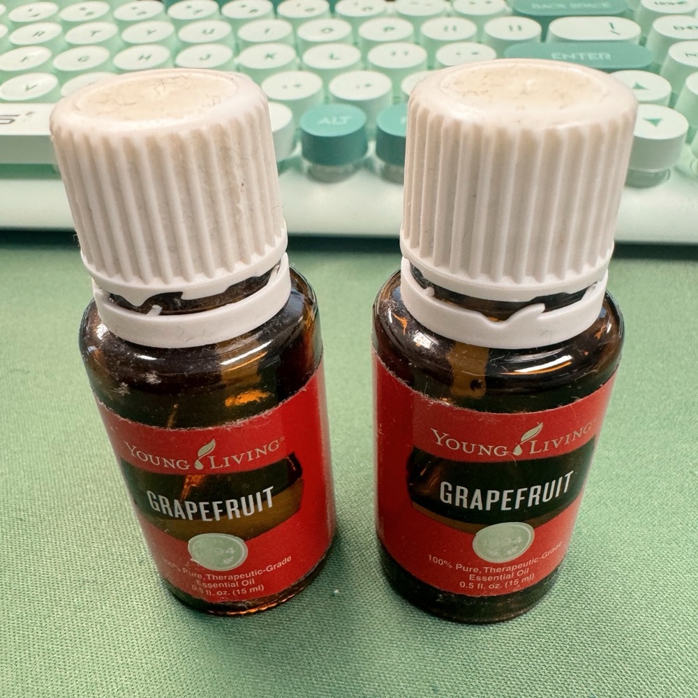 Young Living Grapefruit Essential Oil